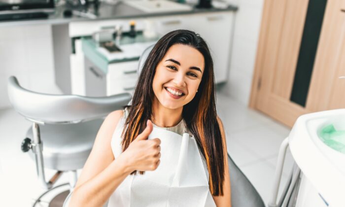 Knowing what to expect during wisdom teeth extraction and how to prepare can help ensure a faster, more comfortable recovery.