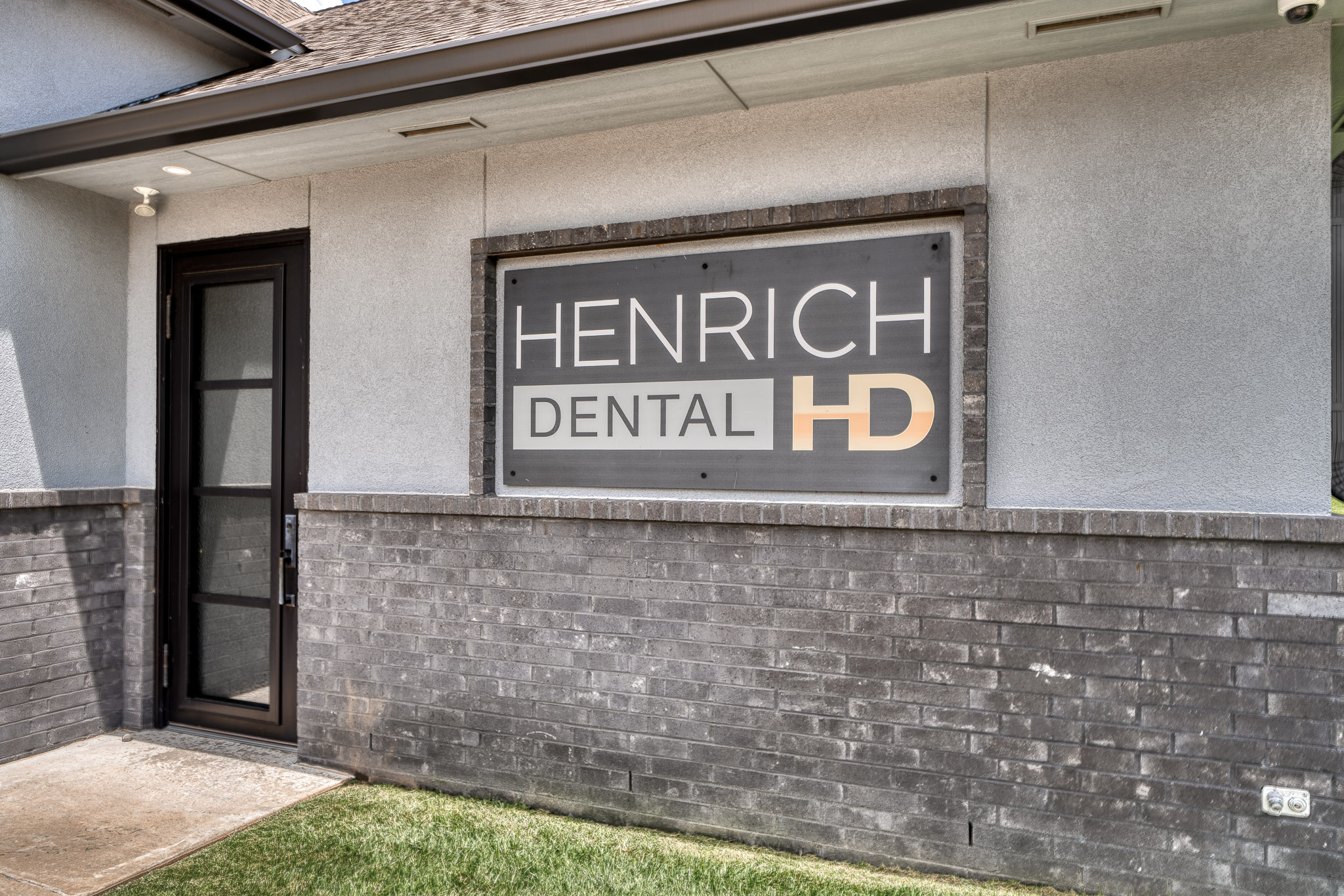 Dr. Henrich July - Web Size-108